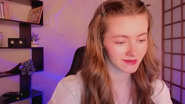 KateCuddle online show from January 21, 2025, 2:11 am