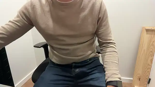 rickyi2023 online show from November 2, 2025, 6:21 pm