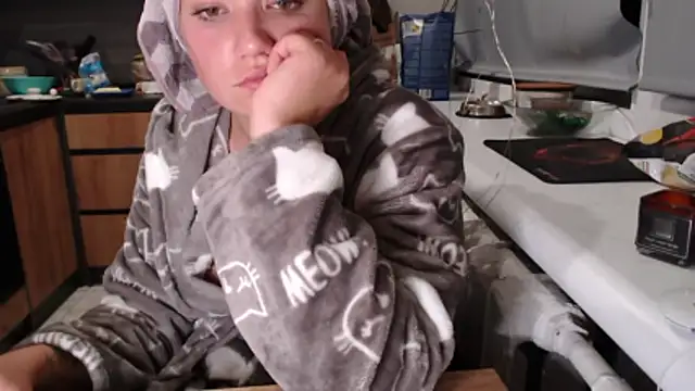 delightful sofi online show from October 30, 2025, 6:41 pm