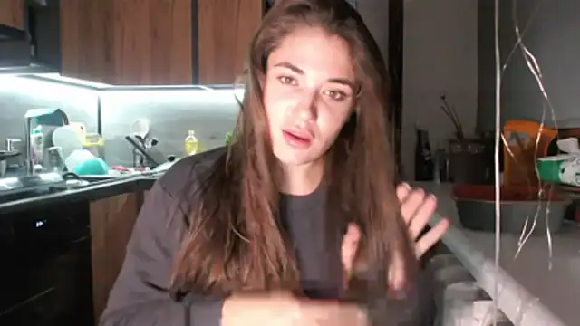 delightful sofi online show from November 27, 2025, 7:27 pm