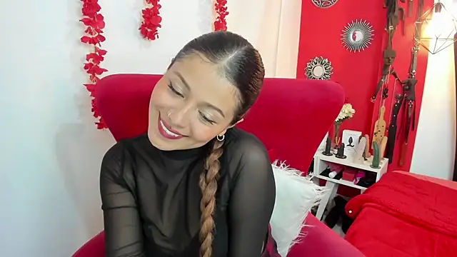 julieta evans  online show from January 23, 2025, 10:01 pm