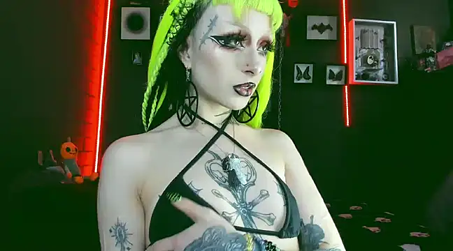 insania 9999  online show from December 10, 2024, 7:32 pm