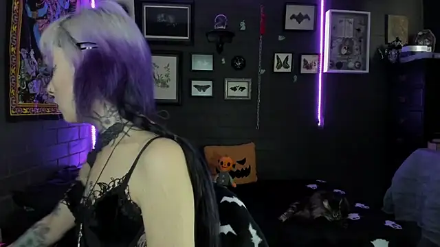 insania 9999  online show from October 20, 2025, 6:30 pm