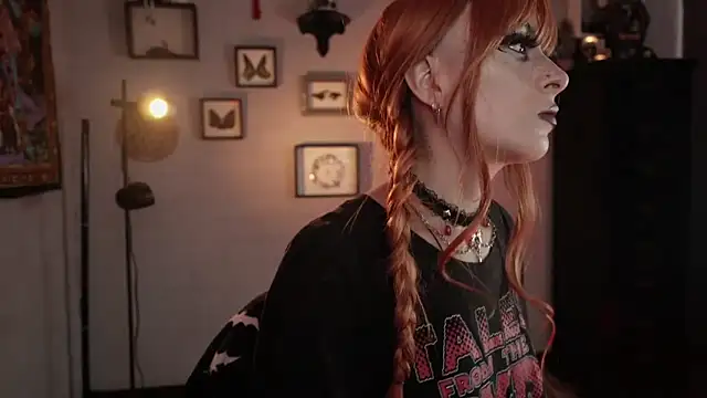 insania 9999  online show from April 24, 2026, 5:48 pm