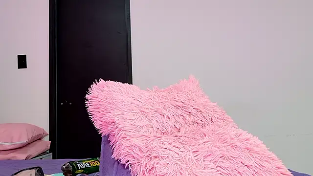 celeste sea online show from February 11, 2026, 7:19 pm