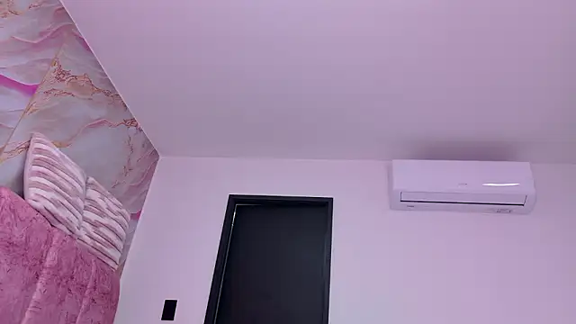 celeste sea online show from February 12, 2026, 7:20 pm