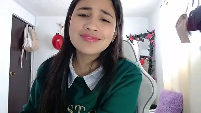 InocentHeaven1 online show from February 22, 2025, 9:59 pm