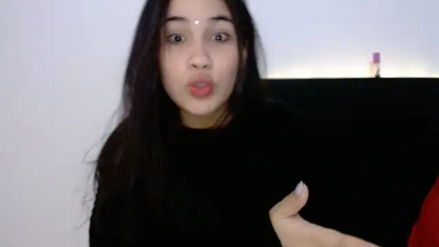 Snapshot of InocentHeaven1 chatting on May 7, 2026, 12:32 pm InocentHeaven1 online show from May 7, 2026, 12:32 pm