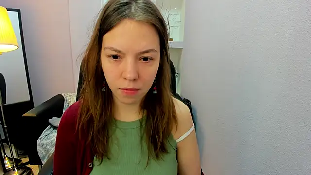 Snapshot of Persephoni chatting on May 14, 2026, 10:22 am Persephoni online show from May 14, 2026, 10:22 am