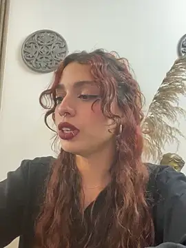 LiaVillalobos online show from April 20, 2026, 3:48 pm