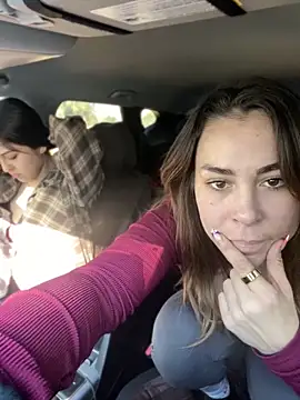 Snapshot of LeaGambit__ chatting on January 2, 2025, 5:50 pm LeaGambit online show from January 2, 2025, 5:50 pm