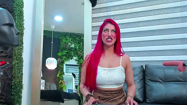 AllissaBrowm online show from November 15, 2025, 6:37 pm