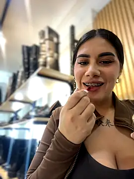 clarachanelricek online show from October 7, 2025, 7:11 pm