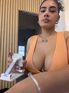 clarachanelricek online show from March 3, 2026, 8:04 pm