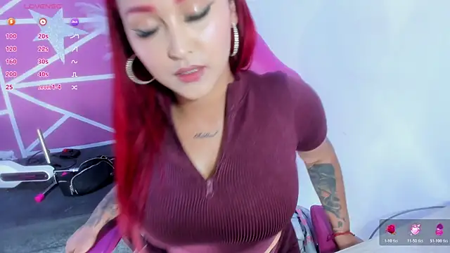 Snapshot of lucy_beatifull chatting on March 5, 2026, 10:39 pm lucy beatifull online show from March 5, 2026, 10:39 pm