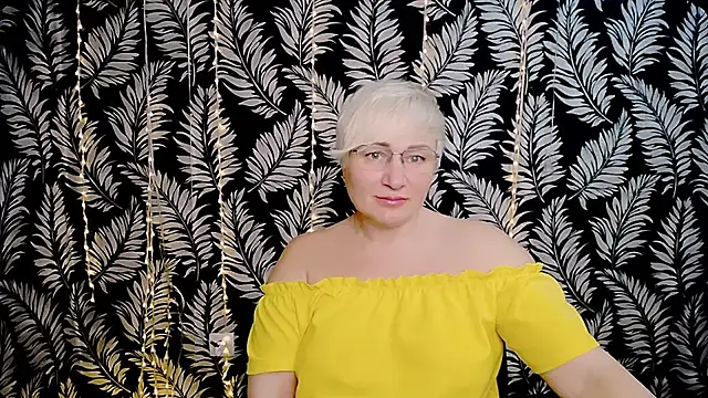 Olivia playful online show from March 15, 2026, 12:44 pm