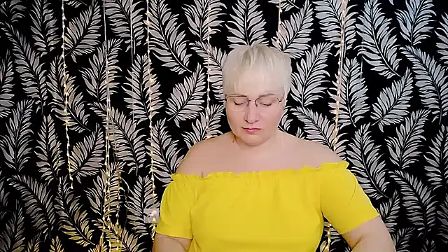 Olivia playful online show from March 23, 2026, 12:31 pm