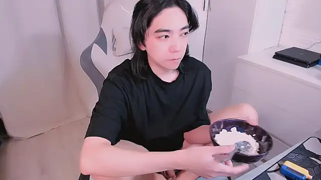 Snapshot of Judame_Aoi chatting on June 25, 2026, 12:31 pm Judame Aoi online show from June 25, 2026, 12:31 pm