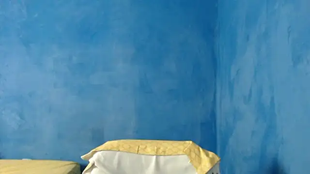 Snapshot of alex_blu chatting on June 8, 2026, 1:33 pm alex blu online show from June 8, 2026, 1:33 pm