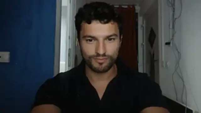 Snapshot of alex_blu chatting on July 19, 2026, 8:12 pm alex blu online show from July 19, 2026, 8:12 pm