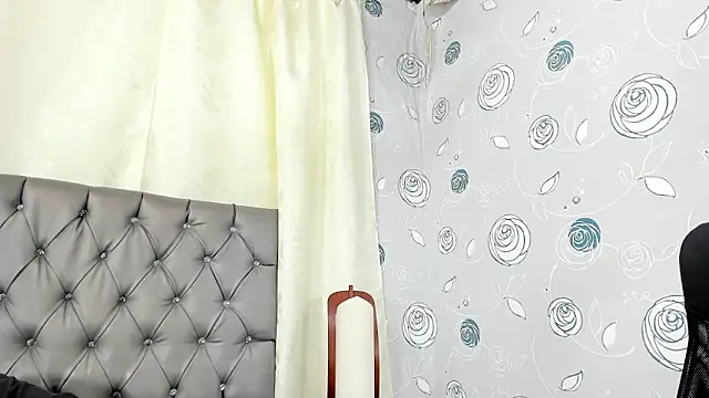 luna evaa online show from March 8, 2025, 5:33 pm