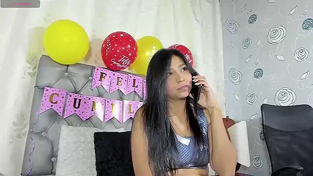 luna evaa online show from September 24, 2025, 2:09 pm