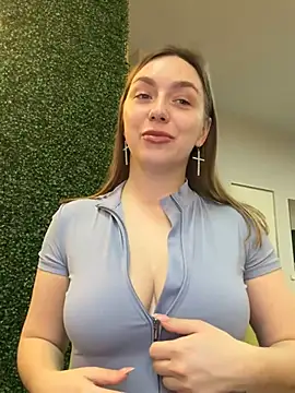 Janeee online show from March 8, 2025, 7:49 am