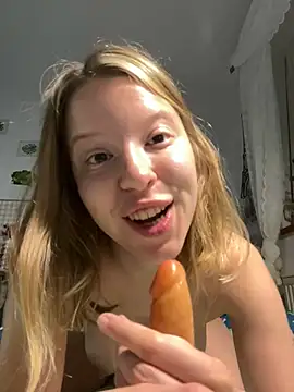 Snapshot of kimczii chatting on July 7, 2026, 6:47 am kimczii online show from July 7, 2026, 6:47 am