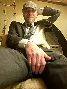 eddouxxx78 online show from February 15, 2025, 5:17 pm