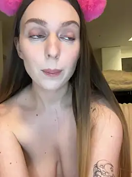 sashasommers online show from February 12, 2026, 5:02 am