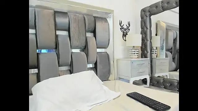 AntonellaaHot online show from December 14, 2025, 7:25 am