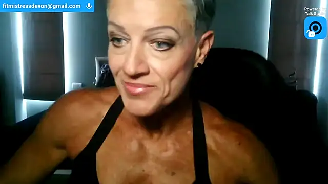 Snapshot of Devon2020 chatting on July 9, 2026, 7:12 am Devon2020 online show from July 9, 2026, 7:12 am