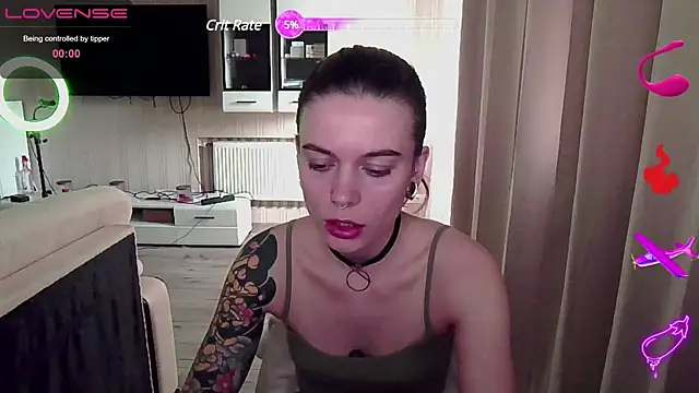 RinaDevil online show from March 11, 2025, 1:01 pm