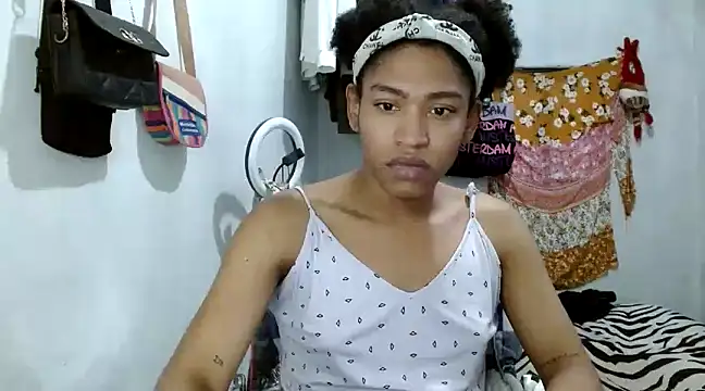 angelamarie1 online show from March 20, 2025, 11:02 pm