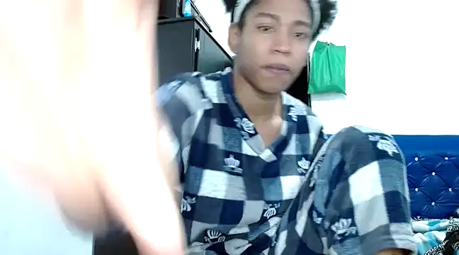 angelamarie1 online show from March 23, 2025, 2:48 am