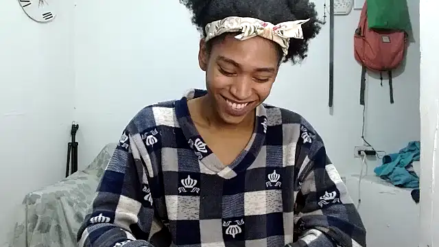 angelamarie1 online show from September 9, 2025, 3:28 am