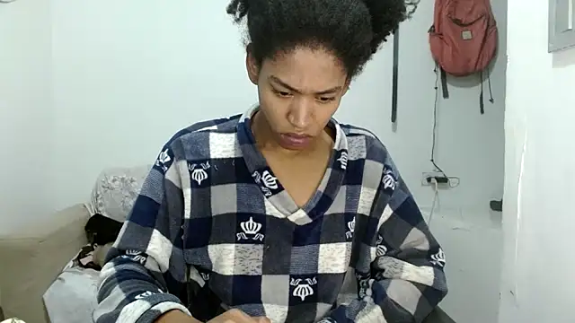 angelamarie1 online show from September 26, 2025, 10:52 am