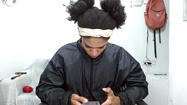 angelamarie1 online show from October 9, 2025, 11:19 am