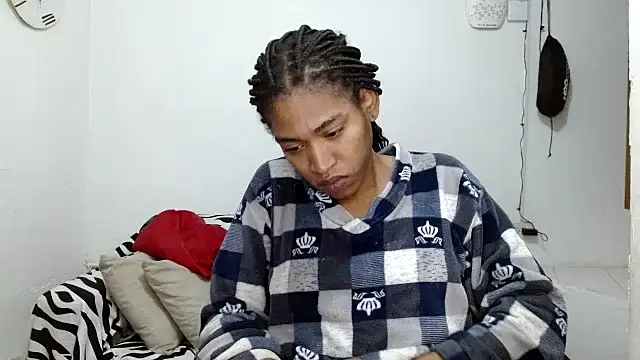 angelamarie1 online show from April 21, 2026, 12:00 pm