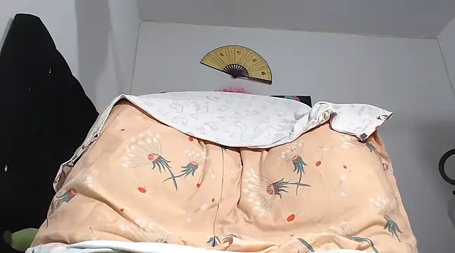 pamelabigcock69 online show from March 12, 2025, 3:18 pm