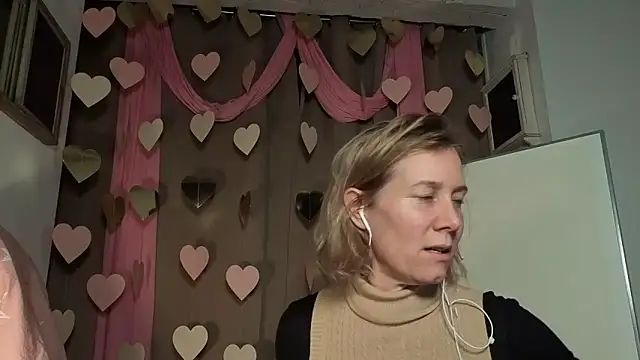 Snapshot of Lola_Belgium chatting on February 6, 2026, 5:38 pm Lola Belgium online show from February 6, 2026, 5:38 pm