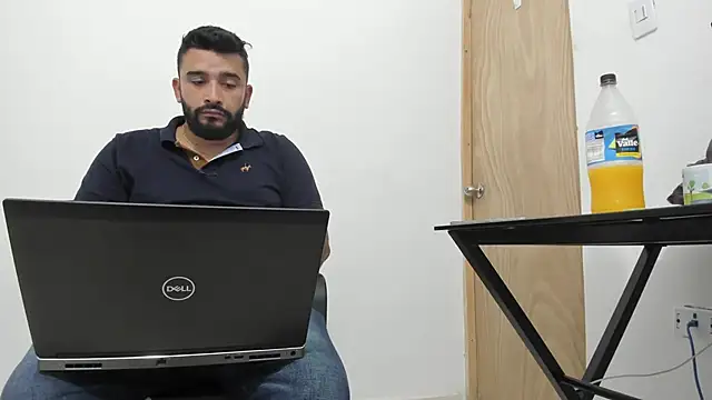 isearchcompany online show from October 31, 2025, 8:54 pm