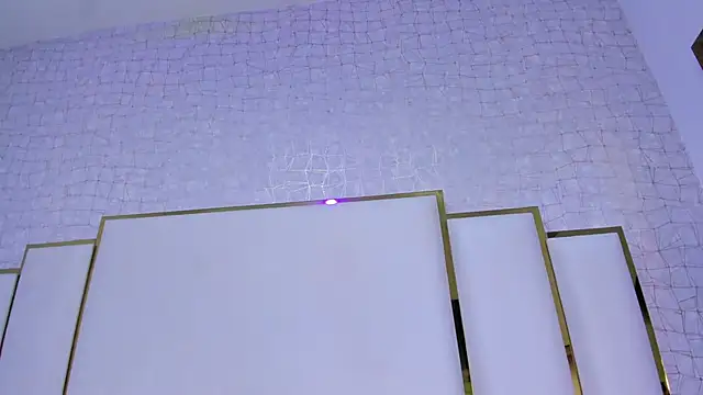 paola rodriguez online show from October 10, 2025, 11:31 am