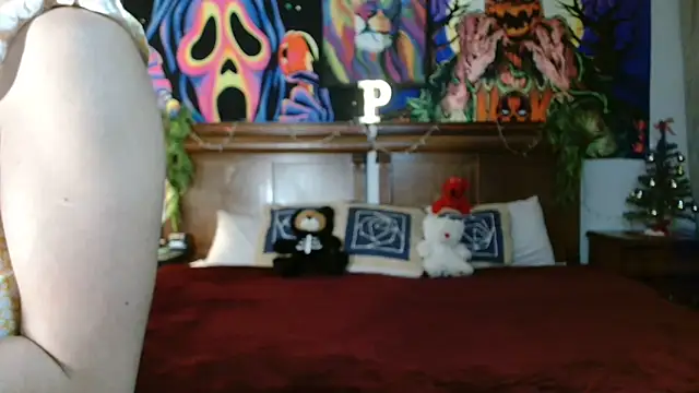 MINI Petite online show from December 18, 2024, 4:31 am