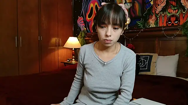 MINI Petite online show from December 21, 2024, 6:52 am