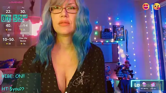 EmmaIsHere online show from November 11, 2025, 2:50 pm