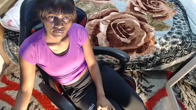 sexyjustin202 online show from September 10, 2025, 11:16 pm