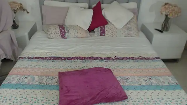 X6uldv8xdollxxx online show from October 18, 2025, 2:03 am