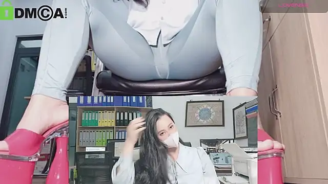 Sime Naughty online show from September 13, 2025, 10:42 pm