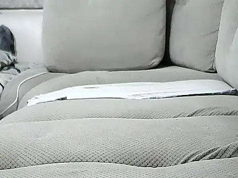 trucker8282 online show from February 12, 2026, 9:32 pm